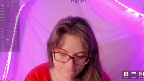 seductive_she_wolf online show from June 7, 2026, 7:45 am