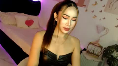 Vanessa online show from March 22, 2026, 12:25 am