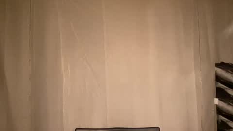 Snapshot of seductive_william chatting on May 21, 2026, 11:06 am William online show from May 21, 2026, 11:06 am