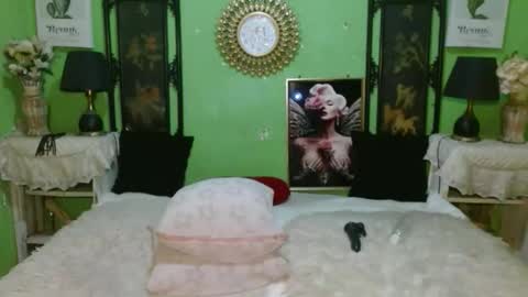 Snapshot of seductivecatxxx chatting on May 24, 2026, 2:38 am dyosa isabel online show from May 24, 2026, 2:38 am