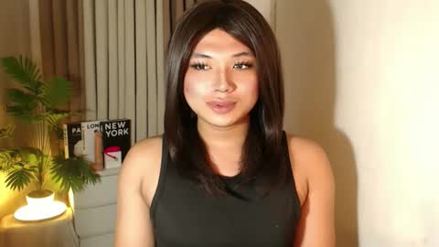 Deluxe online show from November 5, 2025, 9:59 pm