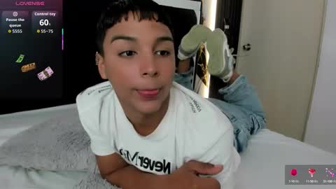 seductivo online show from October 6, 2025, 3:48 am