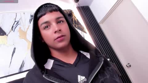 seductivo online show from December 5, 2025, 4:32 am