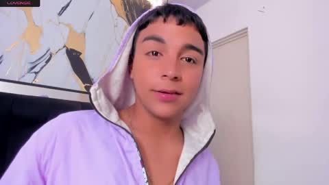 Snapshot of seductivo_jr chatting on May 6, 2026, 6:19 am seductivo online show from May 6, 2026, 6:19 am