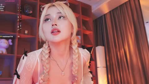 Chia online show from October 22, 2025, 9:36 pm