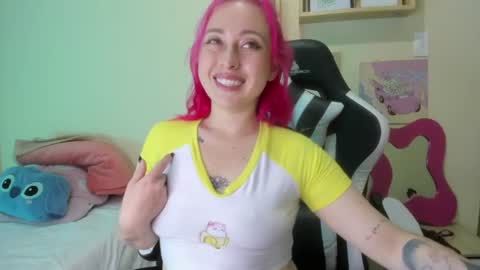 Yeyis  online show from July 28, 2026, 2:51 am