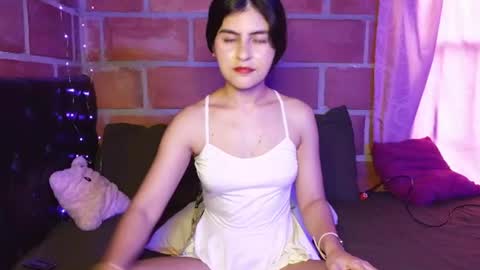 Snapshot of seleena_01 chatting on July 1, 2026, 10:53 pm seleena_01 online show from July 1, 2026, 10:53 pm