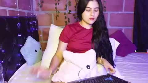 Snapshot of seleena_01 chatting on July 15, 2026, 11:21 pm seleena_01 online show from July 15, 2026, 11:21 pm