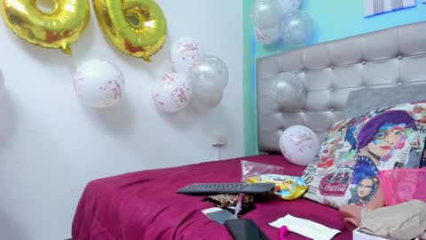 Selena online show from January 28, 2025, 4:08 am