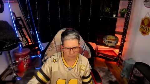 Snapshot of selena_ferreira chatting on November 4, 2025, 3:38 am Selena online show from November 4, 2025, 3:38 am