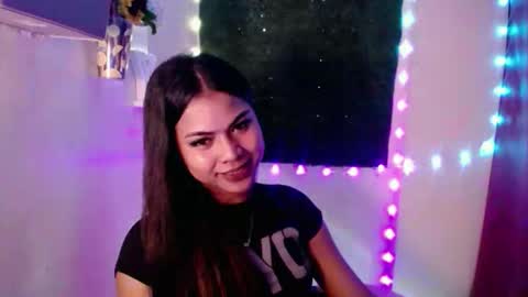 selena_fox2000 online show from April 21, 2026, 5:03 am