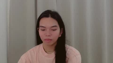 Selena online show from December 4, 2024, 1:58 am