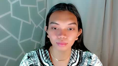 Selena online show from March 26, 2026, 1:22 am