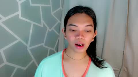 Selena online show from April 21, 2026, 2:51 am