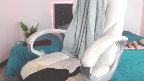 Selena online show from January 27, 2025, 10:49 pm