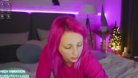 Selena Lily online show from December 11, 2024, 6:47 am