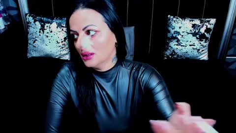 Selene online show from December 29, 2024, 5:42 am