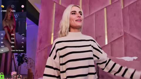 Selena online show from November 19, 2025, 5:07 am