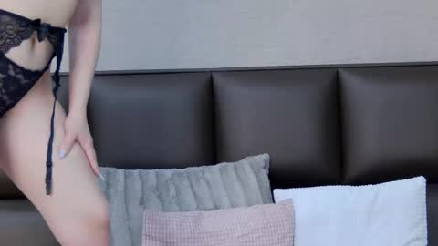 SelenaHanson online show from October 13, 2025, 12:16 pm