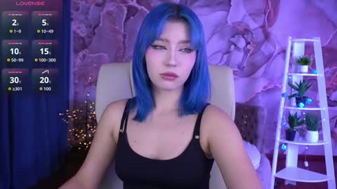 selenairis online show from December 20, 2025, 9:33 pm