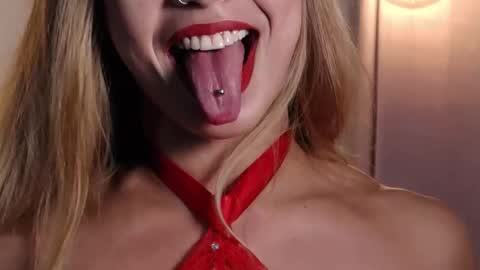 SelenaRossi online show from March 9, 2025, 11:25 am