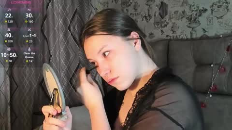 My name is Selena  Like my broadcast pls online show from March 3, 2026, 3:12 am