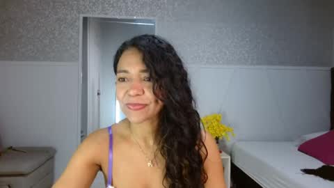 Selene online show from April 18, 2026, 12:20 pm