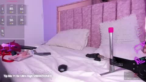 selene_cute05 online show from June 17, 2026, 1:08 am