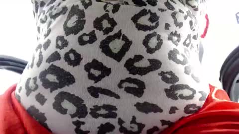 selene online show from November 26, 2025, 5:14 pm