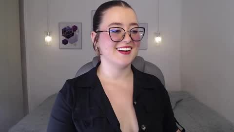 selene_rouse_ online show from May 13, 2026, 12:19 am