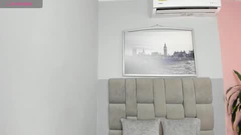 Selene online show from October 11, 2025, 7:45 pm