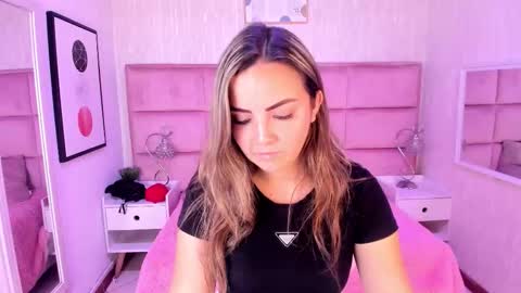 Selene  online show from March 4, 2026, 7:53 pm