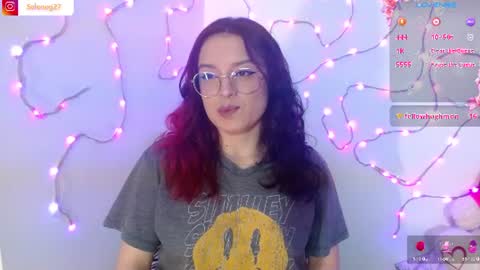 Selene G  online show from June 19, 2026, 2:27 am