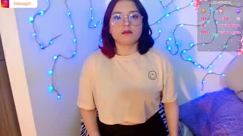 Snapshot of seleneg chatting on July 29, 2026, 2:21 am Selene G online show from July 29, 2026, 2:21 am