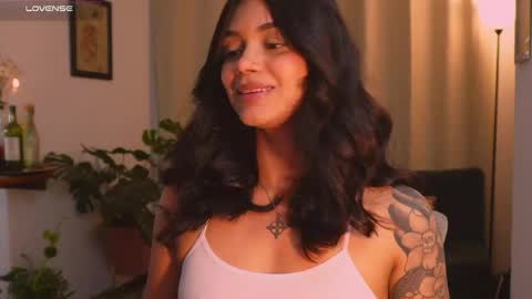 Snapshot of selenevaughan chatting on May 20, 2026, 1:12 am Selene online show from May 20, 2026, 1:12 am