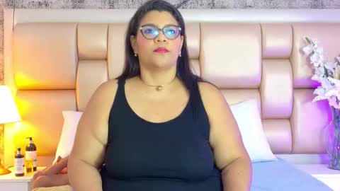 Selenna Cooper online show from February 16, 2026, 11:39 am