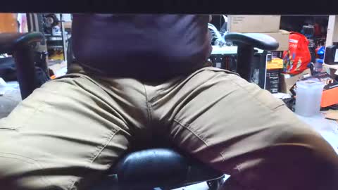 Snapshot of selfpound chatting on March 12, 2026, 11:22 pm selfpound online show from March 12, 2026, 11:22 pm