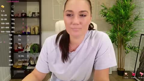 Seline online show from October 20, 2025, 3:56 pm