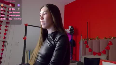 Nicole online show from March 4, 2026, 1:44 am