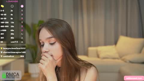 Seltin Nude only on OF online show from April 18, 2026, 7:07 pm