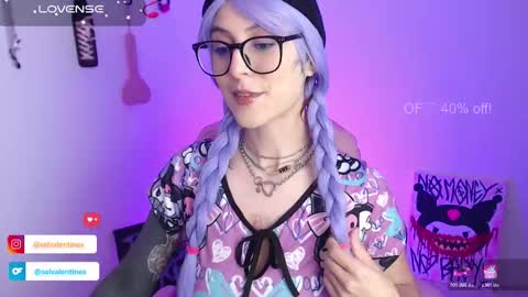   online show from November 7, 2025, 1:16 am