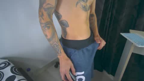 Snapshot of sem_alas chatting on March 9, 2025, 4:38 am sem_alas online show from March 9, 2025, 4:38 am