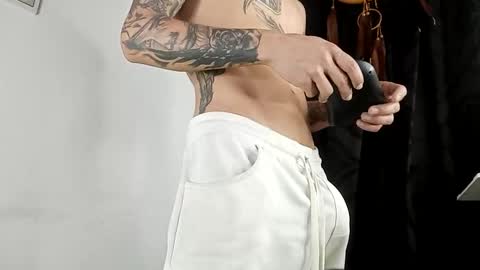 Snapshot of sem_alas chatting on October 29, 2025, 10:55 pm sem_alas online show from October 29, 2025, 10:55 pm