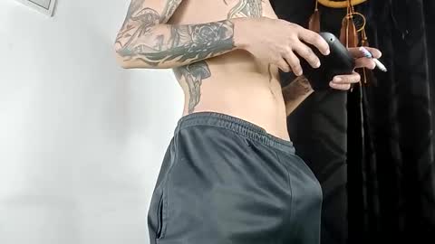 Snapshot of sem_alas chatting on November 1, 2025, 12:23 am sem_alas online show from November 1, 2025, 12:23 am