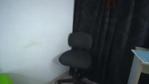 Snapshot of sem_alas chatting on November 20, 2025, 1:17 am sem_alas online show from November 20, 2025, 1:17 am