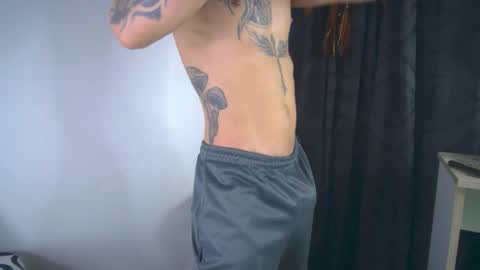 Snapshot of sem_alas chatting on February 19, 2026, 6:31 am sem_alas online show from February 19, 2026, 6:31 am