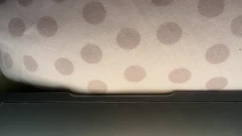 Snapshot of semi40 chatting on October 23, 2025, 10:30 pm semi40 online show from October 23, 2025, 10:30 pm