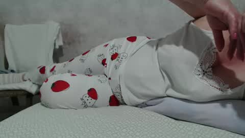 Lenna online show from February 21, 2025, 7:10 pm