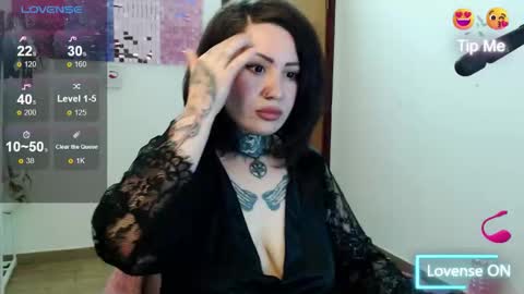senorita_dakota online show from September 18, 2025, 9:50 pm