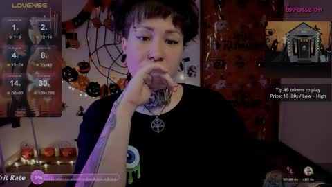 senorita_dakota online show from November 4, 2025, 11:37 pm